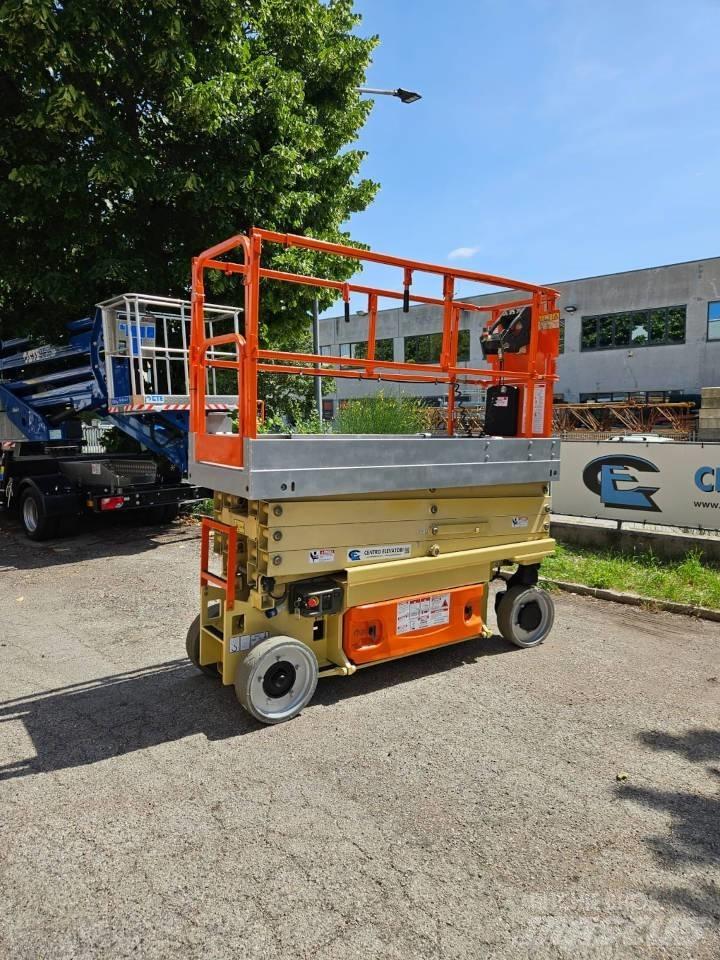 JLG 2630 ES Scissor Lifts