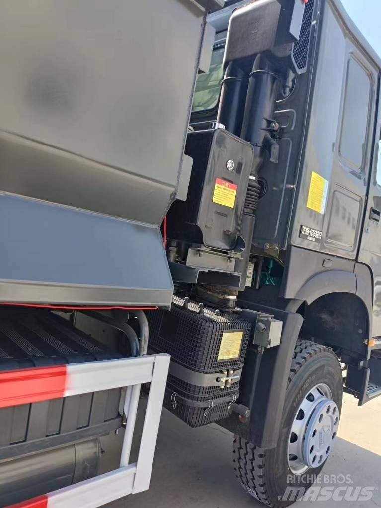 Howo 371 6x4 Dump Trucks