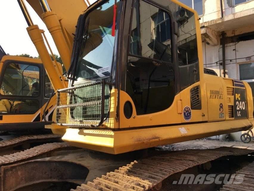Komatsu PC 240-7 Crawler Excavators