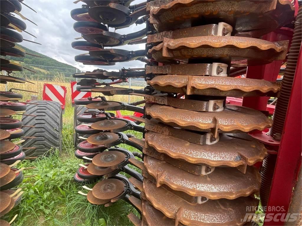 Horsch Pronto 6 KR Farm Drills