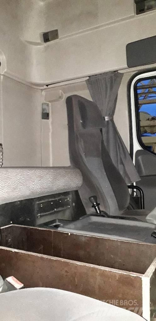 Renault HR 400 CDI Conventional Trucks / Tractor Trucks