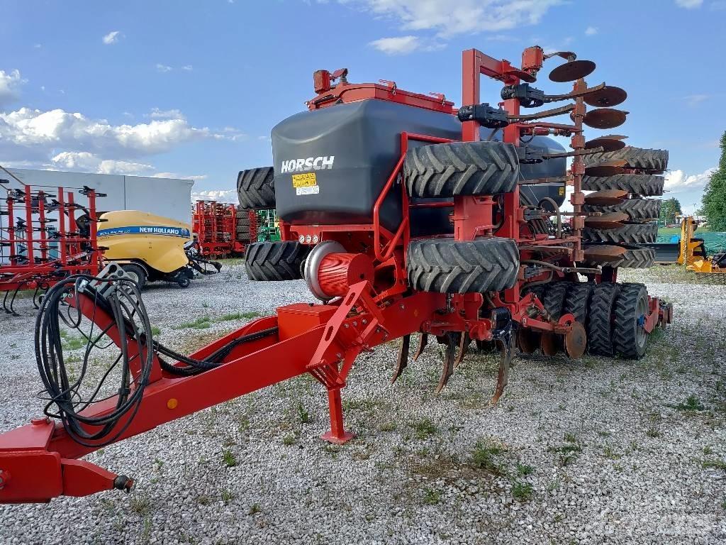 Horsch Focus 6 TD Farm Drills