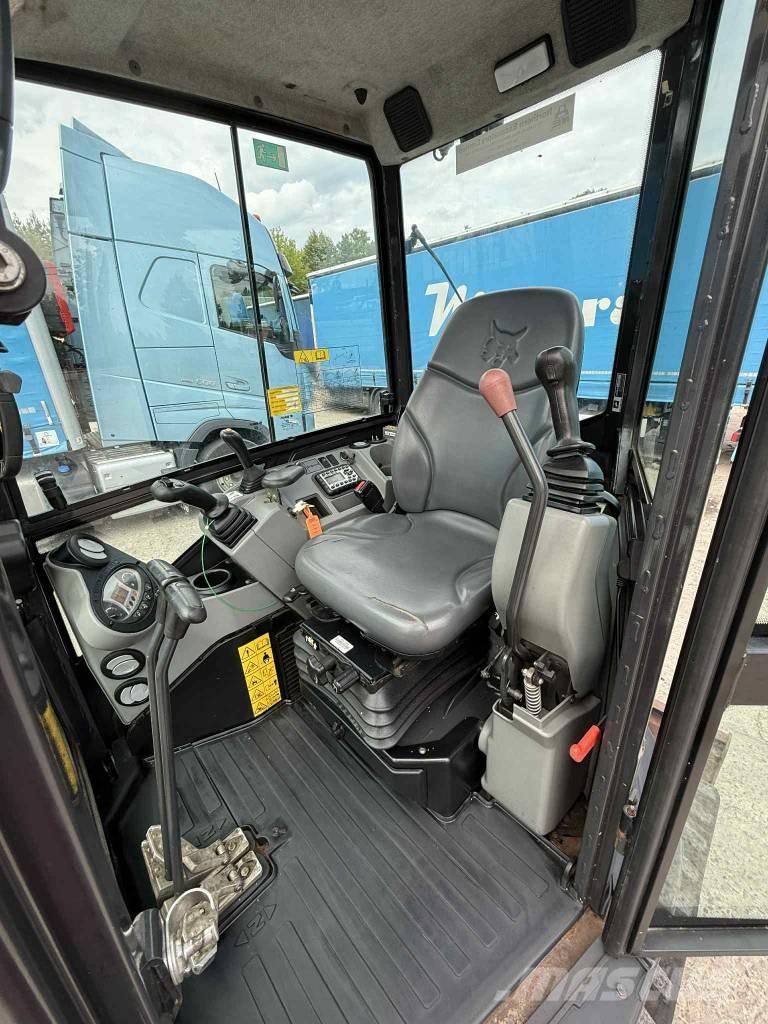 Bobcat E 27z Mini Excavators <7t (Mini Diggers)