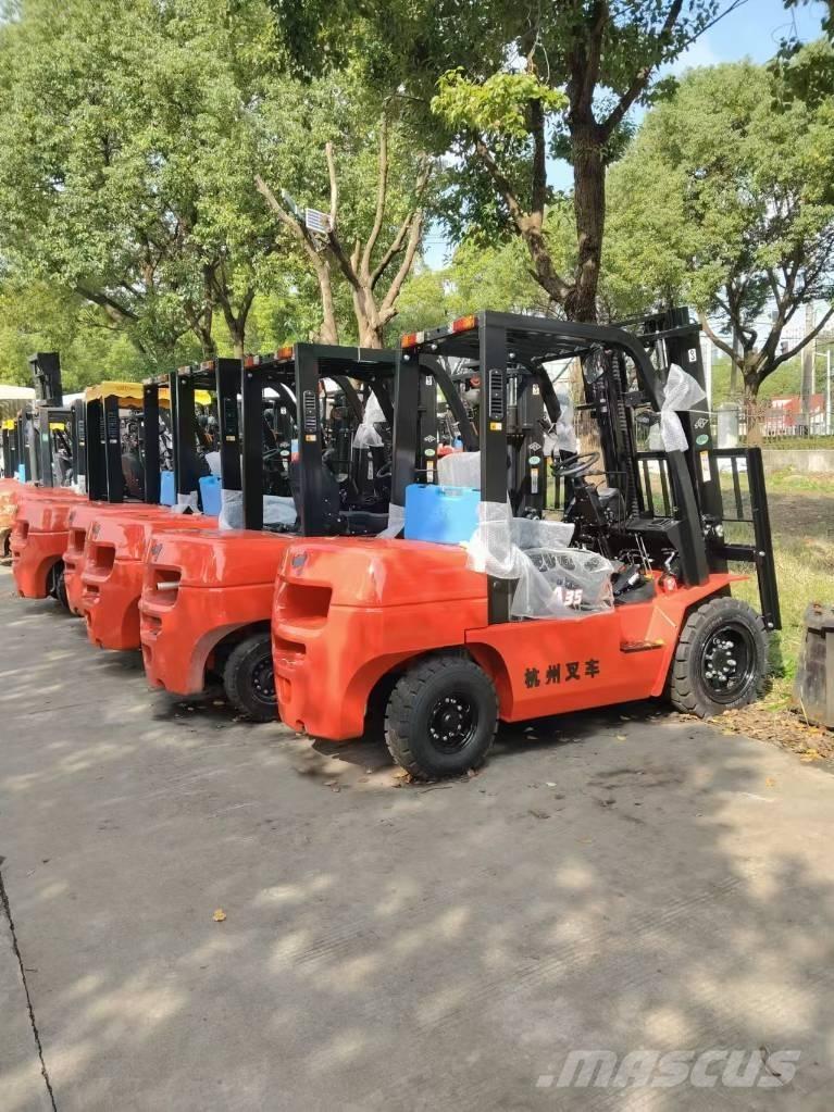 Hangcha CPCD 35 Diesel Forklifts