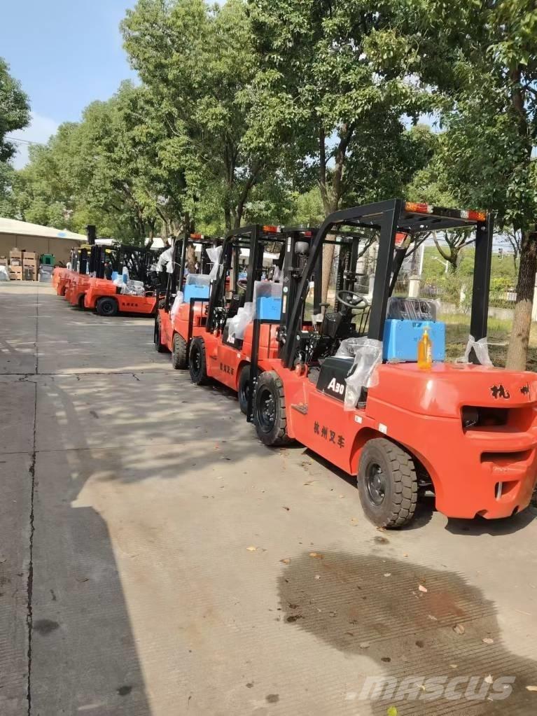 Hangcha CPCD 35 Diesel Forklifts