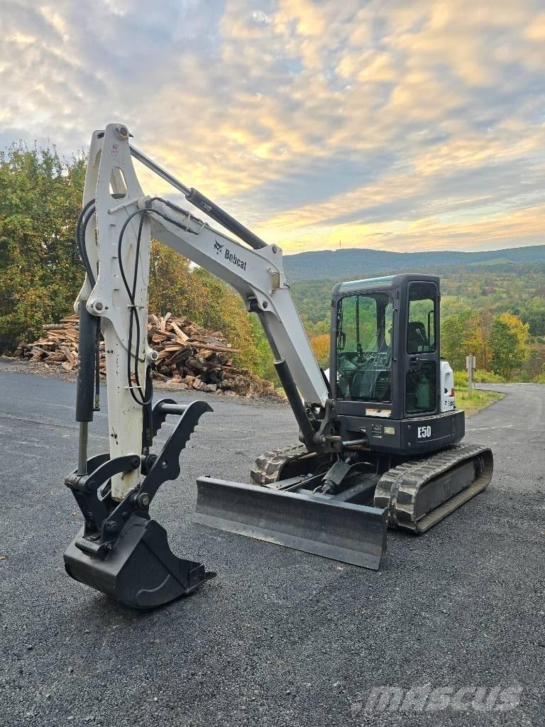 Bobcat E50 Mini Excavators <7t (Mini Diggers)