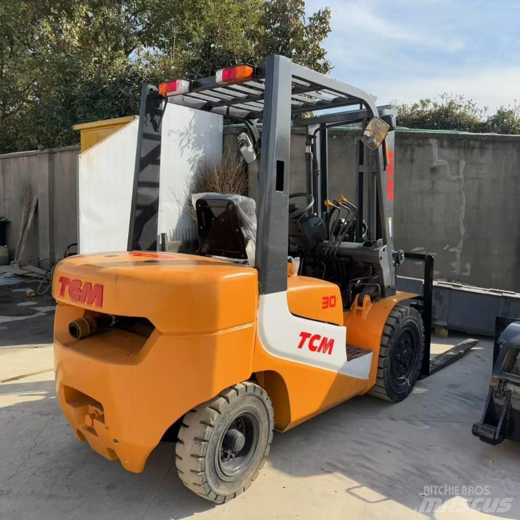 TCM FD 30 Diesel Forklifts