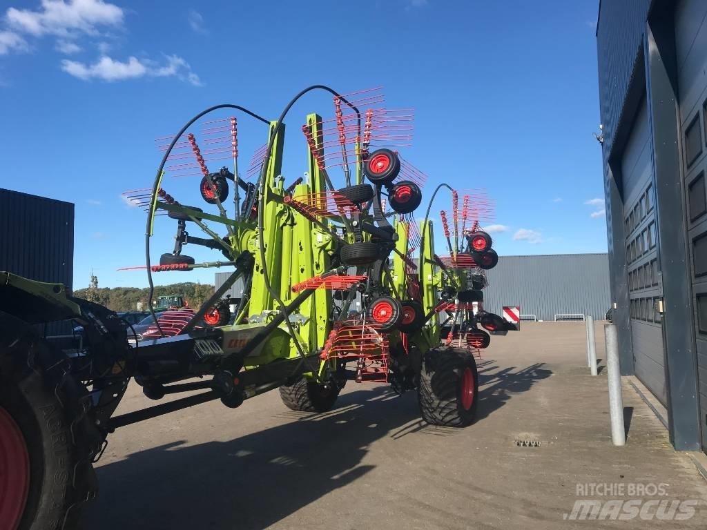 CLAAS Liner 4700 Rakes and tedders
