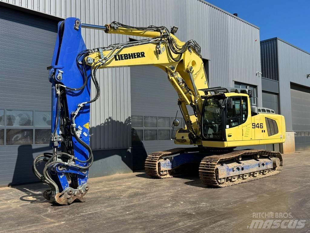 Liebherr R946 Special excavators