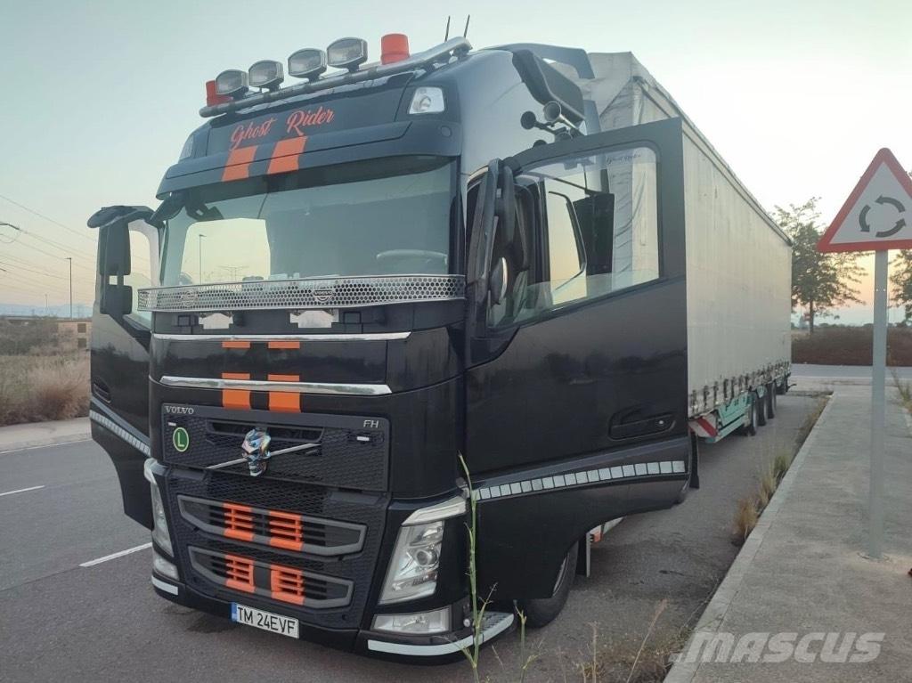 Volvo FH 500 Flatbed Trucks