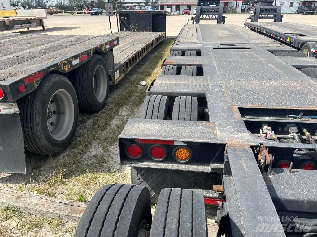 Trail King TK110 Lowboy trailer