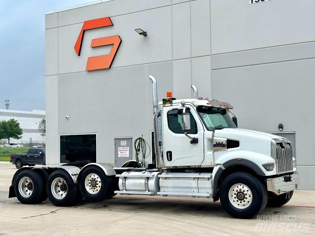 Western Star 49 X Conventional Trucks / Tractor Trucks