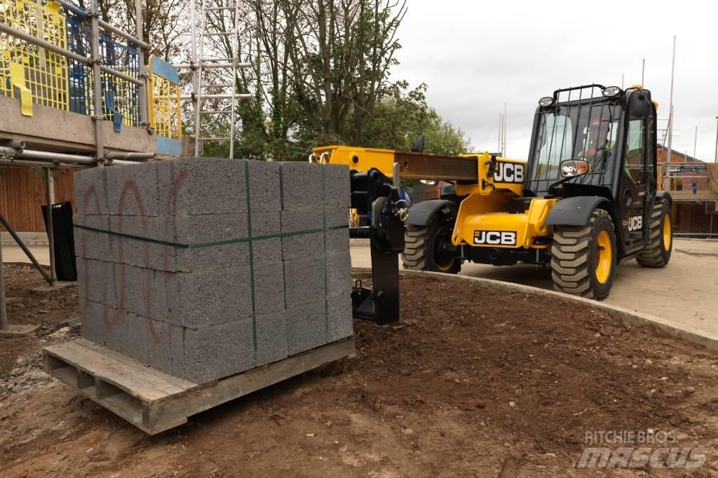 JCB 525-60 Telescopic Handlers