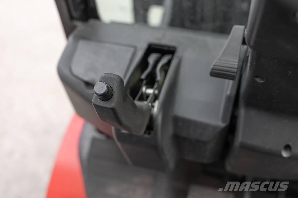 Manitou MI 30 D Diesel Forklifts