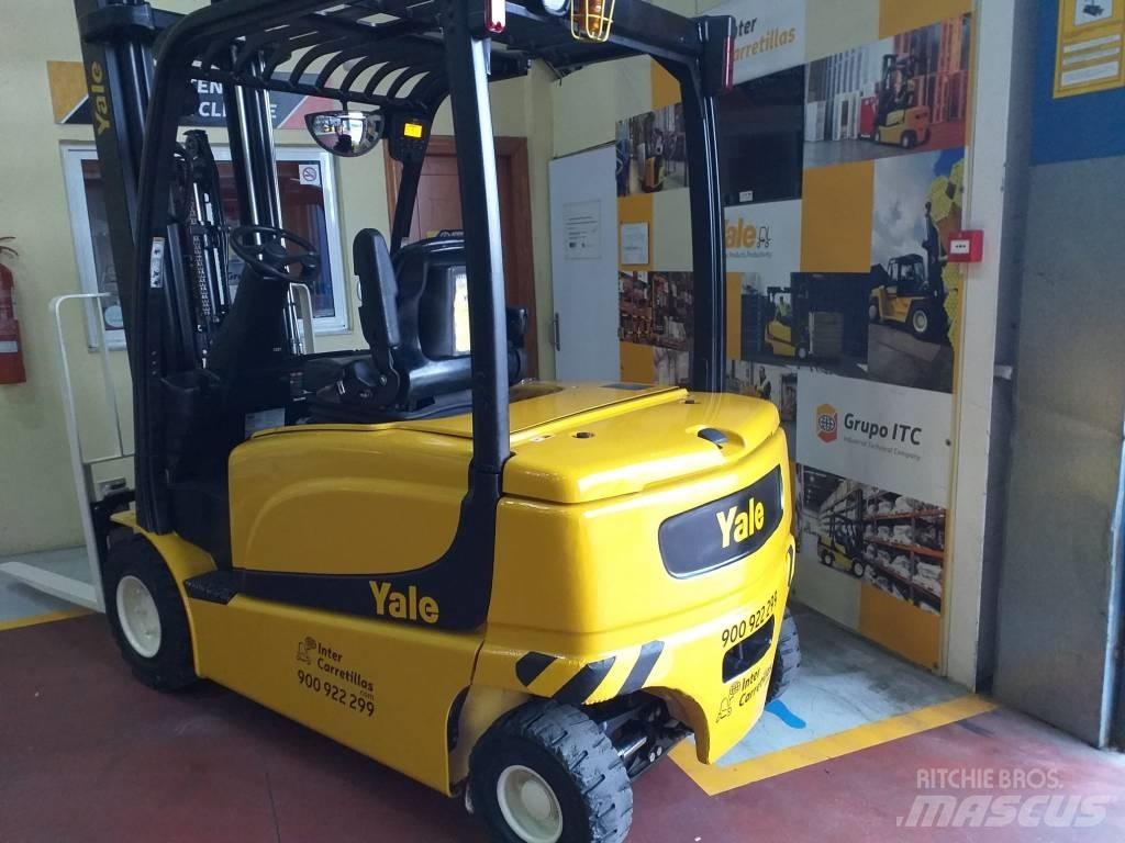 Yale ERP25VL Electric Forklifts