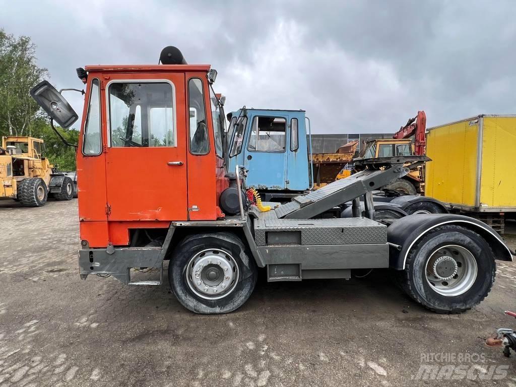 Bollnäs BT25T Shunt Trucks