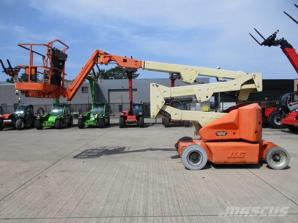 JLG E 400 AJPN (745) Compact self-propelled boom lifts