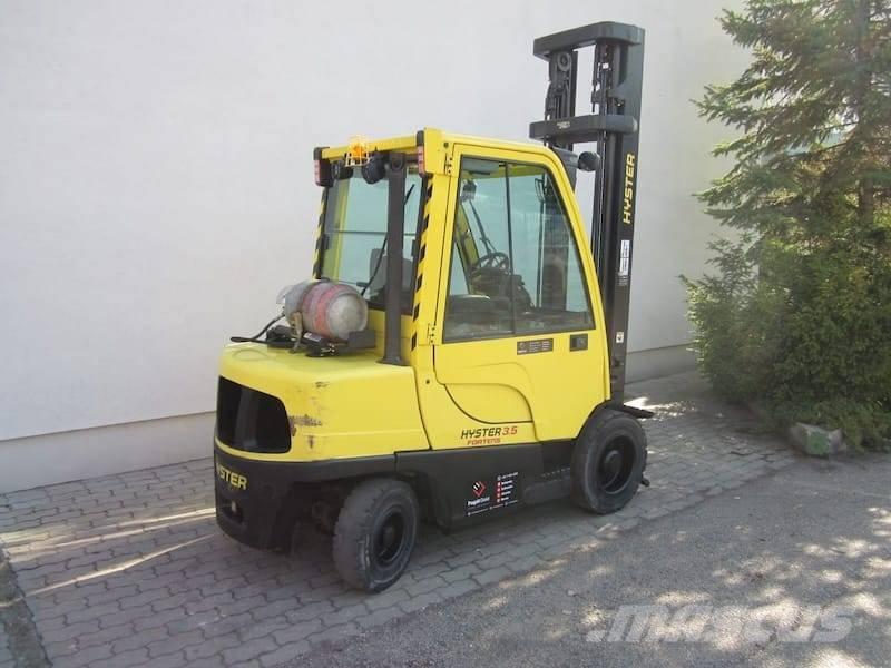 Hyster Hyster 3.5Ft LPG trucks