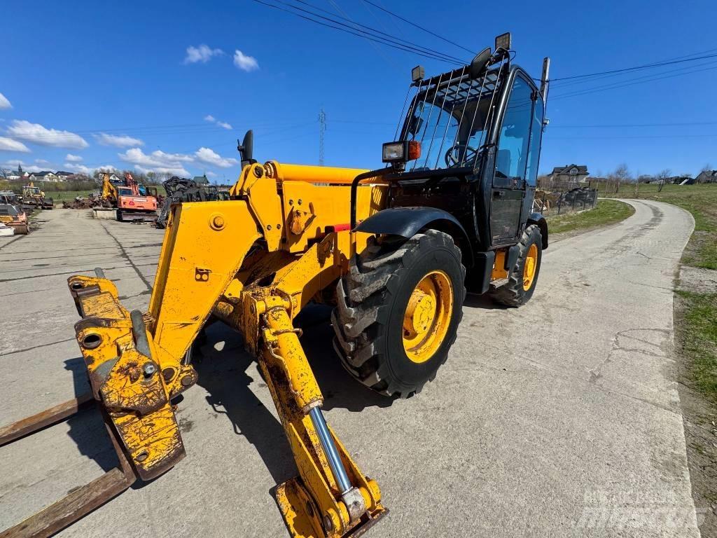 JCB 532-120 Telescopic Handlers