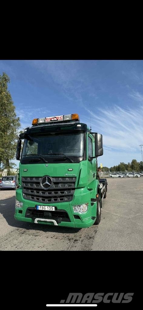 Mercedes-Benz Actros Hook lift trucks