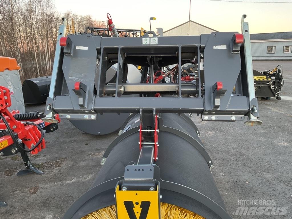 Vama EHA 3000 Other road and snow machines