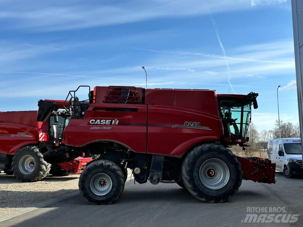 Case IH 8250 Combine Harvesters