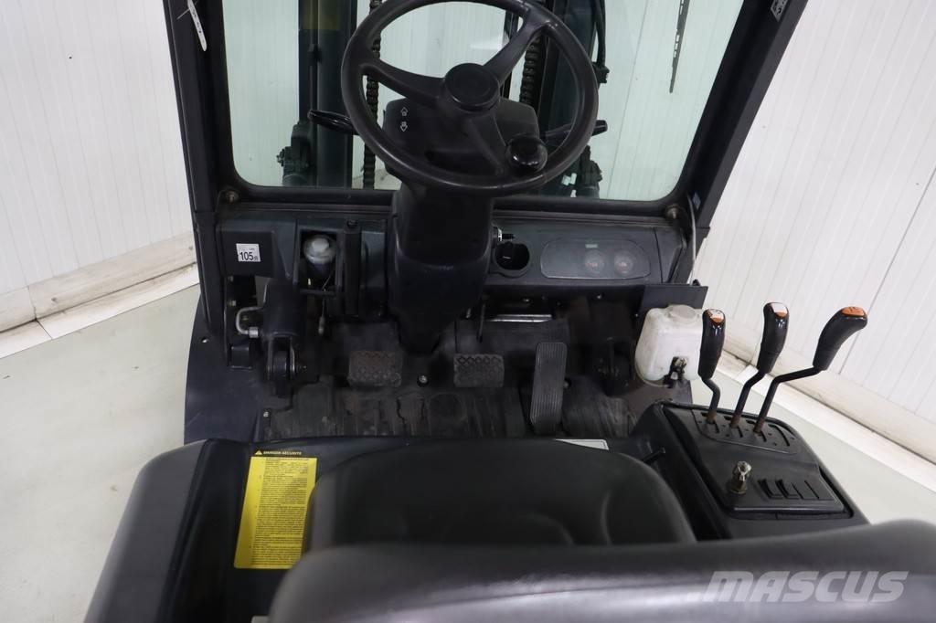 Doosan G25E-5 LPG trucks