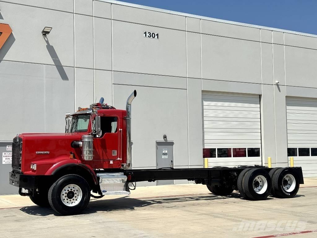 Kenworth C 500 Tow Trucks / Wreckers