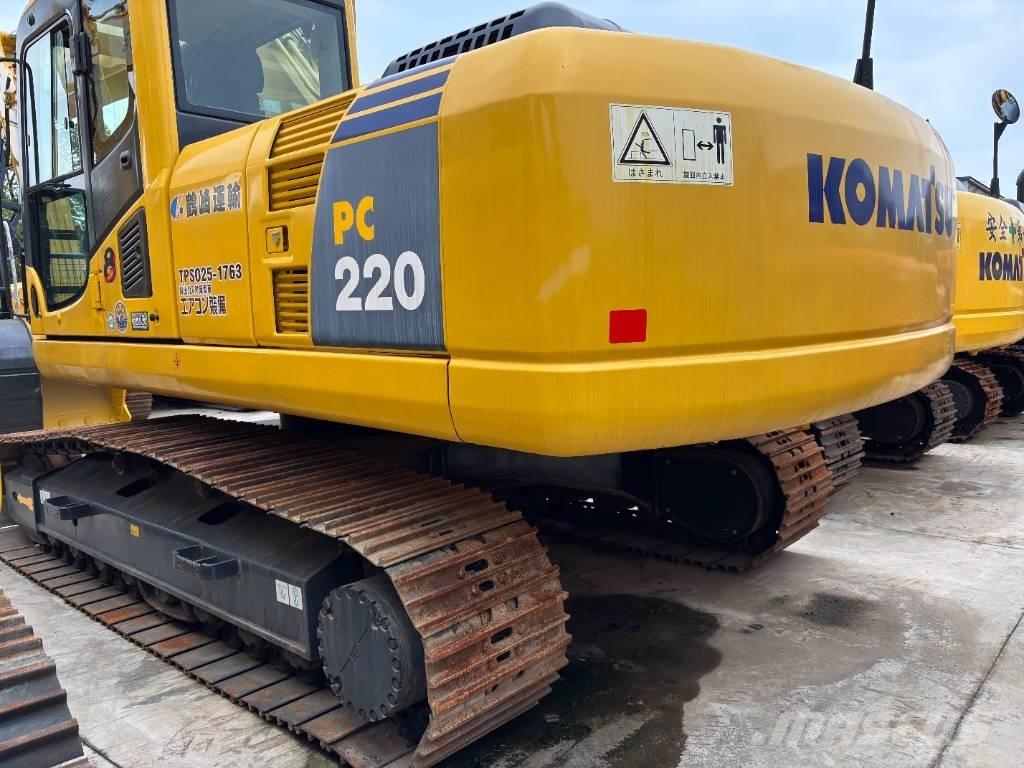 Komatsu PC 220-7 Crawler Excavators