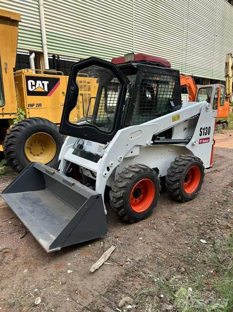 Bobcat S 130 Skid Steer Loaders