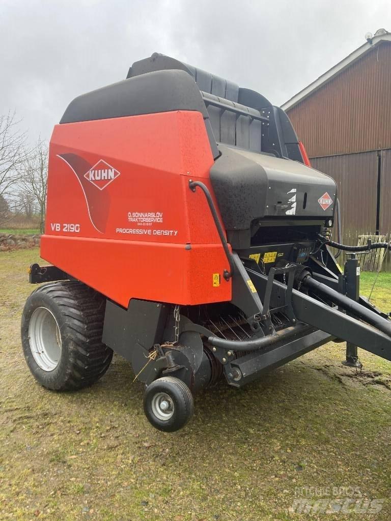 Kuhn VB 2190 Round Balers