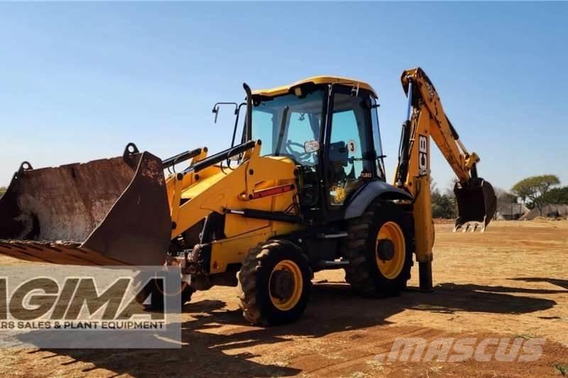 JCB 3CX Backhoe Loaders