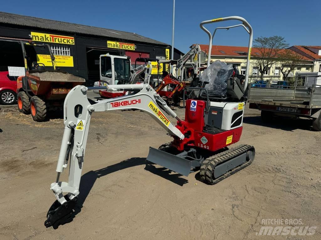 Takeuchi TB 210 R Mini Excavators <7t (Mini Diggers)