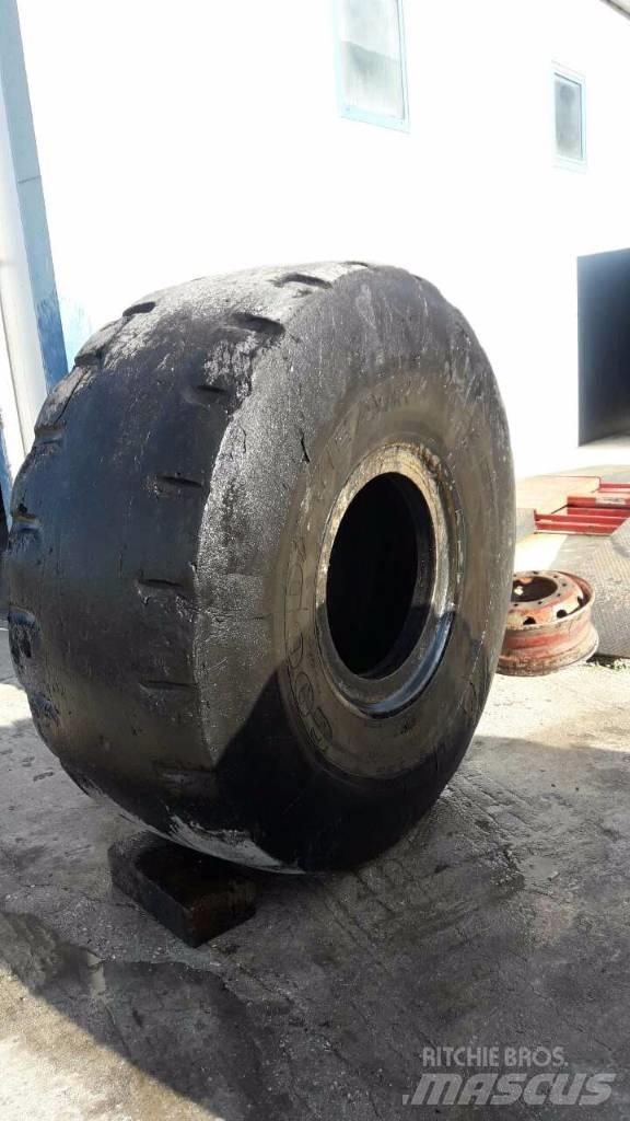 Goodyear 29,5R25 Tires, wheels and rims