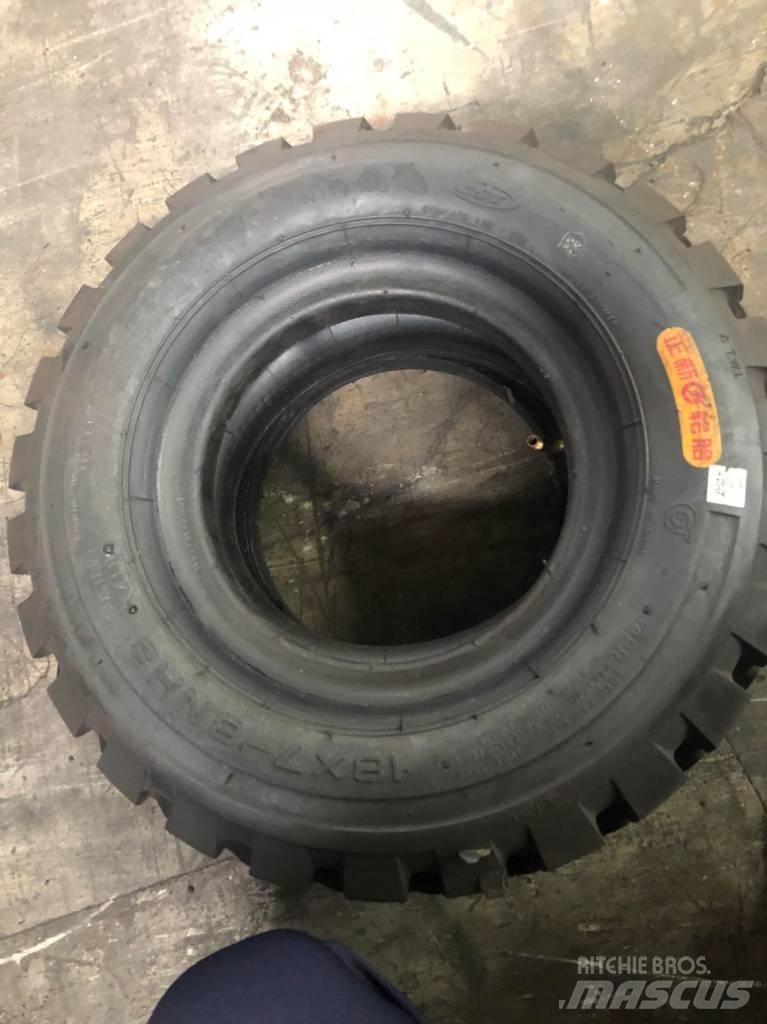  Cheng Shin 18x7-8 Tires, wheels and rims