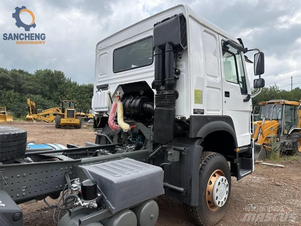 Howo 420 Conventional Trucks / Tractor Trucks