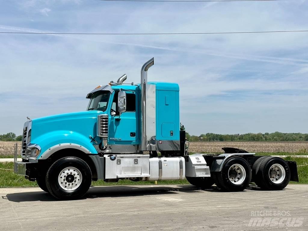 Mack Titan TD 713 Other Trucks