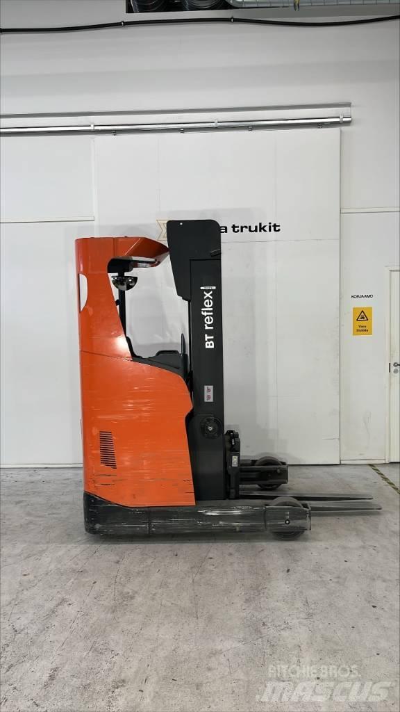 BT RR E 140 H Reach trucks