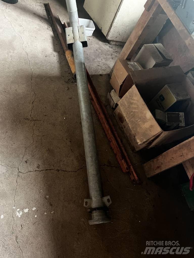 Bauer 110-310 Irrigation systems
