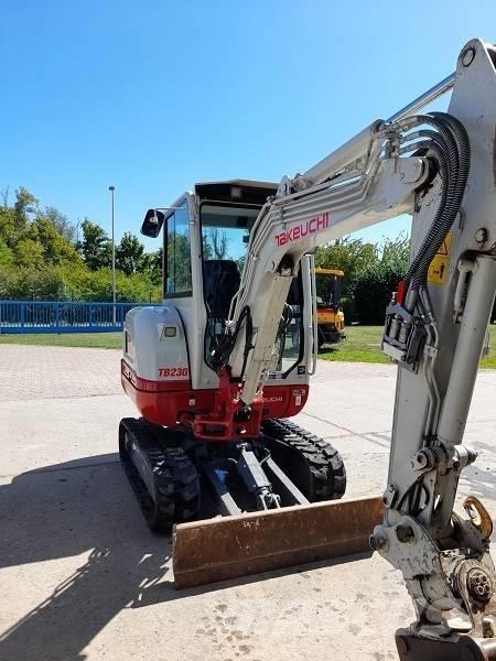Takeuchi TB 230 Mini Excavators <7t (Mini Diggers)