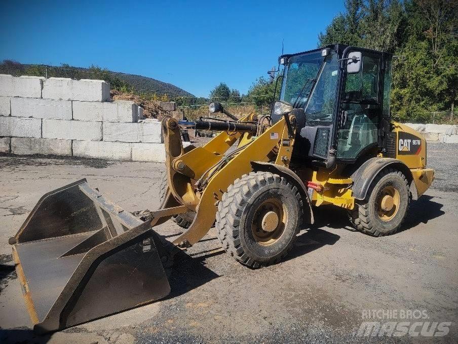 CAT 907 M Wheel Loaders