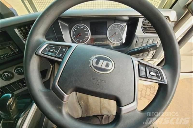 UD TRUCKS QUON Other Trucks