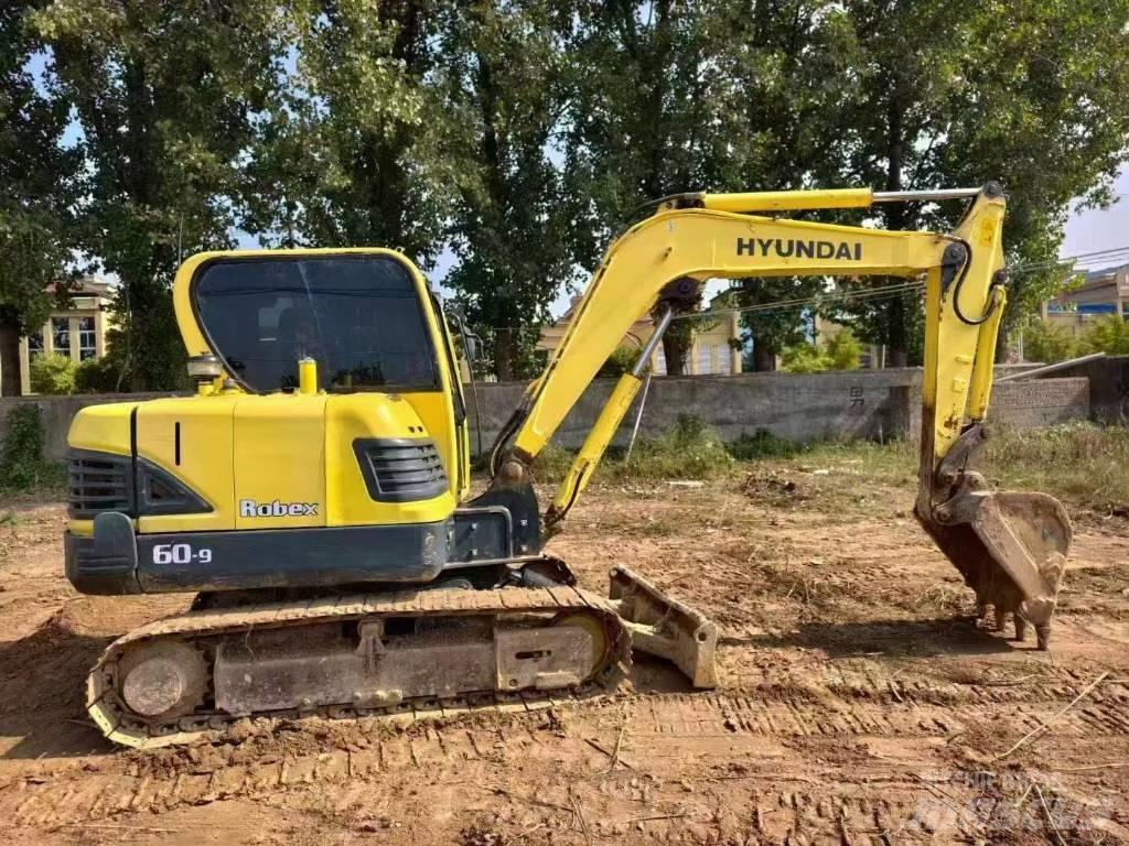 Hyundai 60 Mini Excavators <7t (Mini Diggers)