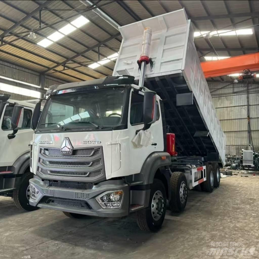 Howo 371 8X4 Dump Trucks