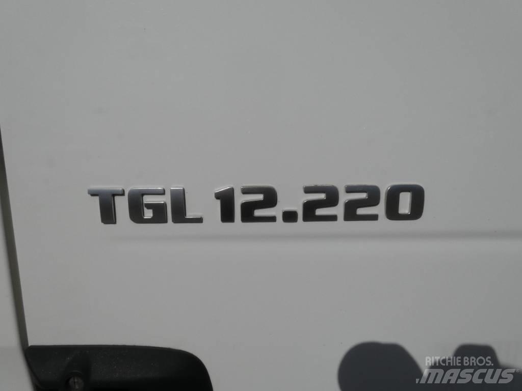 MAN TGL 12.220 Box trucks