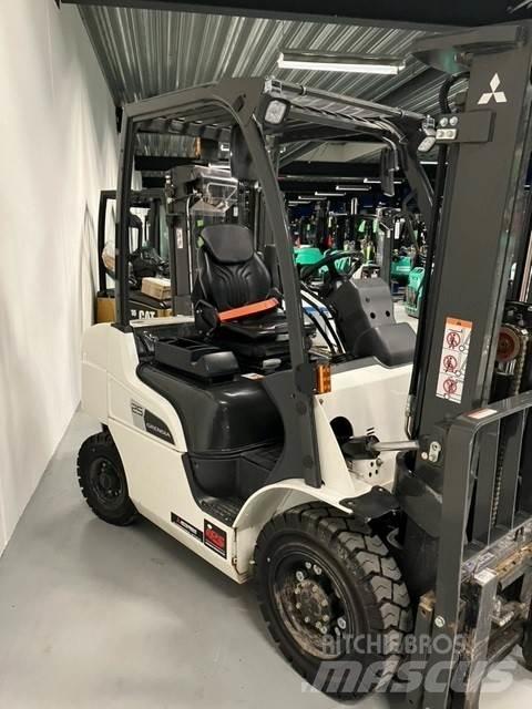 Mitsubishi FD25N3 Diesel Forklifts