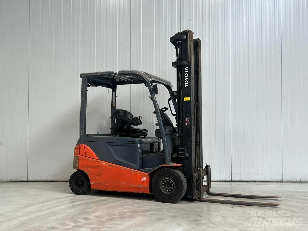 Toyota 8FBMT25 Electric Forklifts