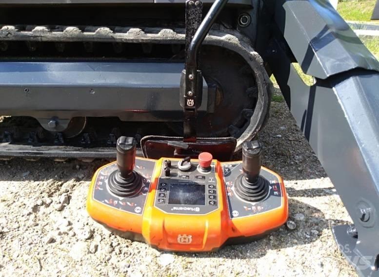 Husqvarna DXR140 Mini Excavators <7t (Mini Diggers)