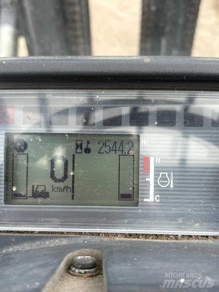 CAT DP 25 NT Diesel Forklifts