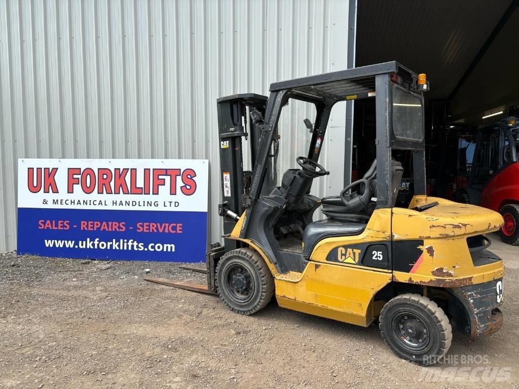 CAT DP 25 NT Diesel Forklifts
